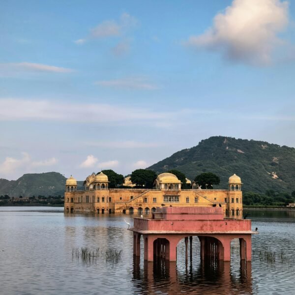 JAL MAHAL_1